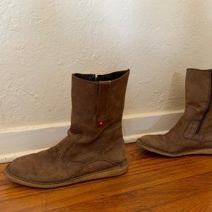 Oliberte YABELA Brown/Yellow Pull-up Boot